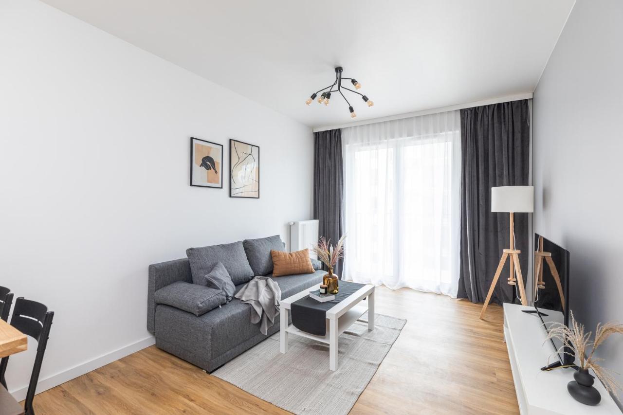 Superapart Stanislawa 1A Warsaw Exterior photo